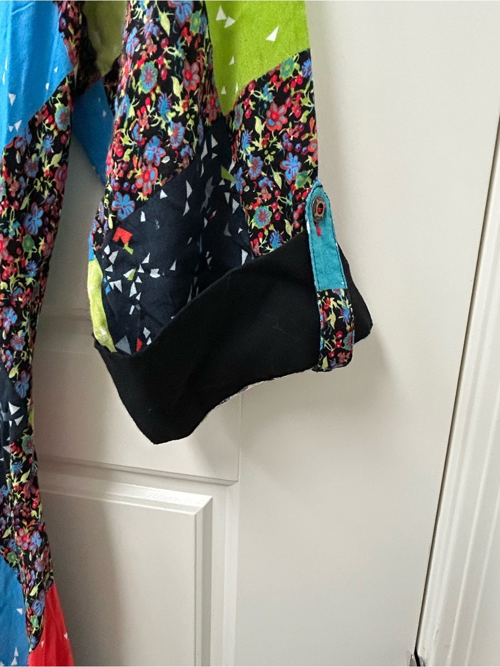 Vintage 70’s Harlequin Diamond Patchwork Maxi Dress
1/2 Sleeve
Hippie
Rayon
Boho - Picture 3 of 14